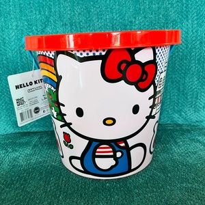 Hello Kitty Beach Sand Pail Basket/ Bucket NWT